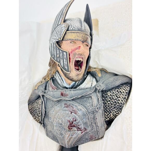 Sideshow Weta Numenorean Infantryman 1:4 Bust Lord of the Rings Fellowship - Picture 4 of 9